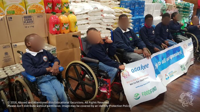  - Food and grocery consignment to Ithembelihle Lsen School