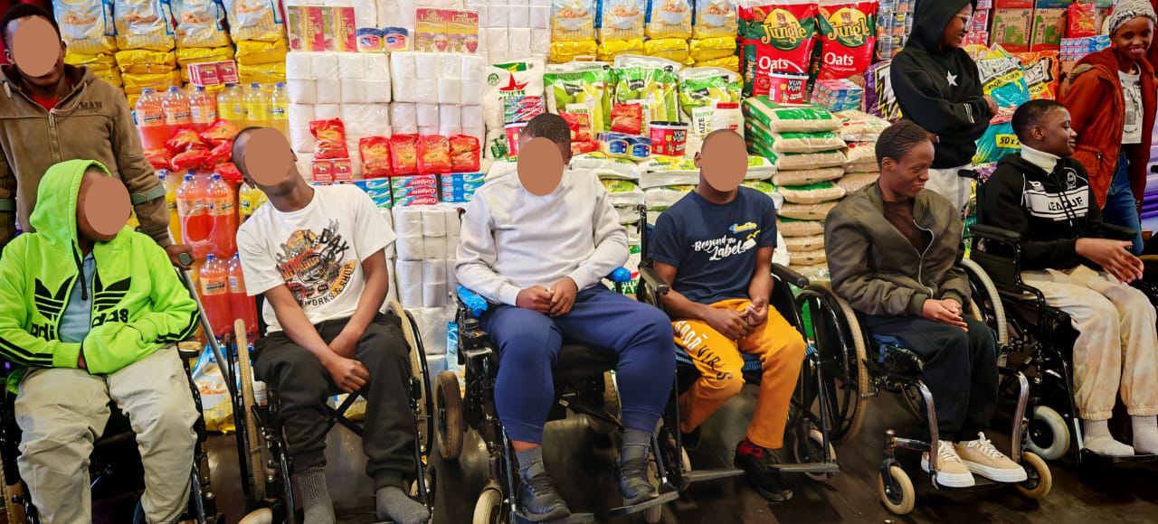  - Ithembelihle Lsen School Food Handover